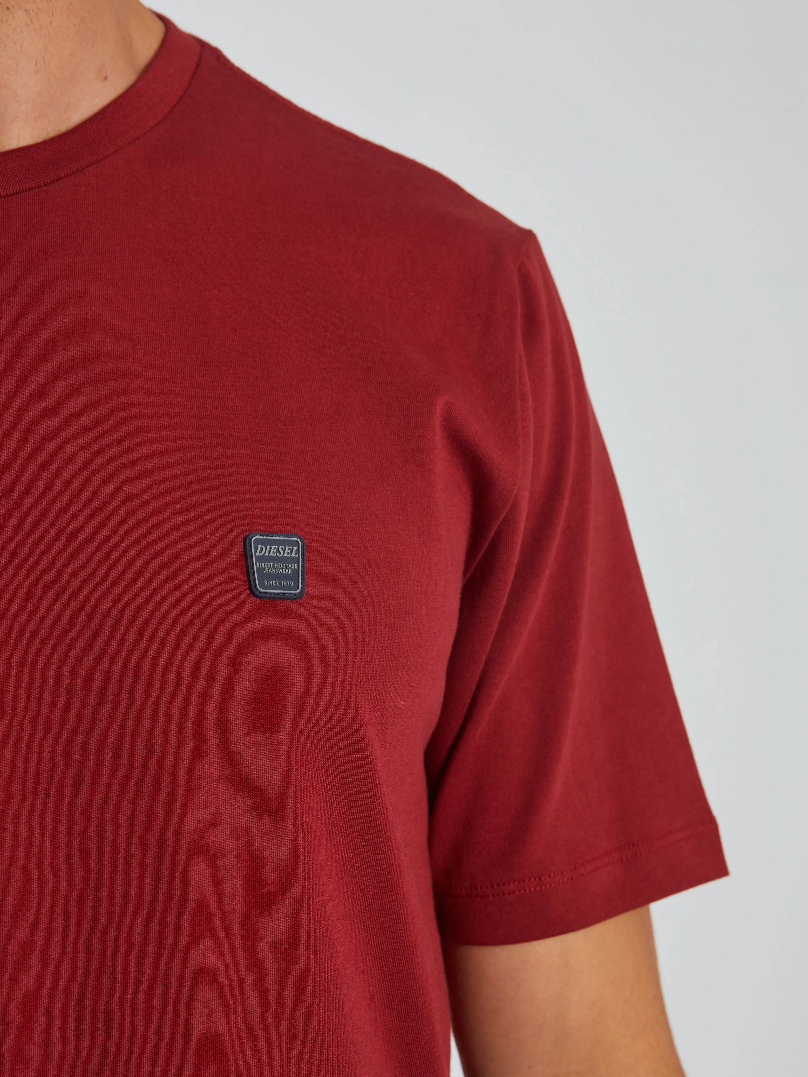 Sheenan Tee Havana Red