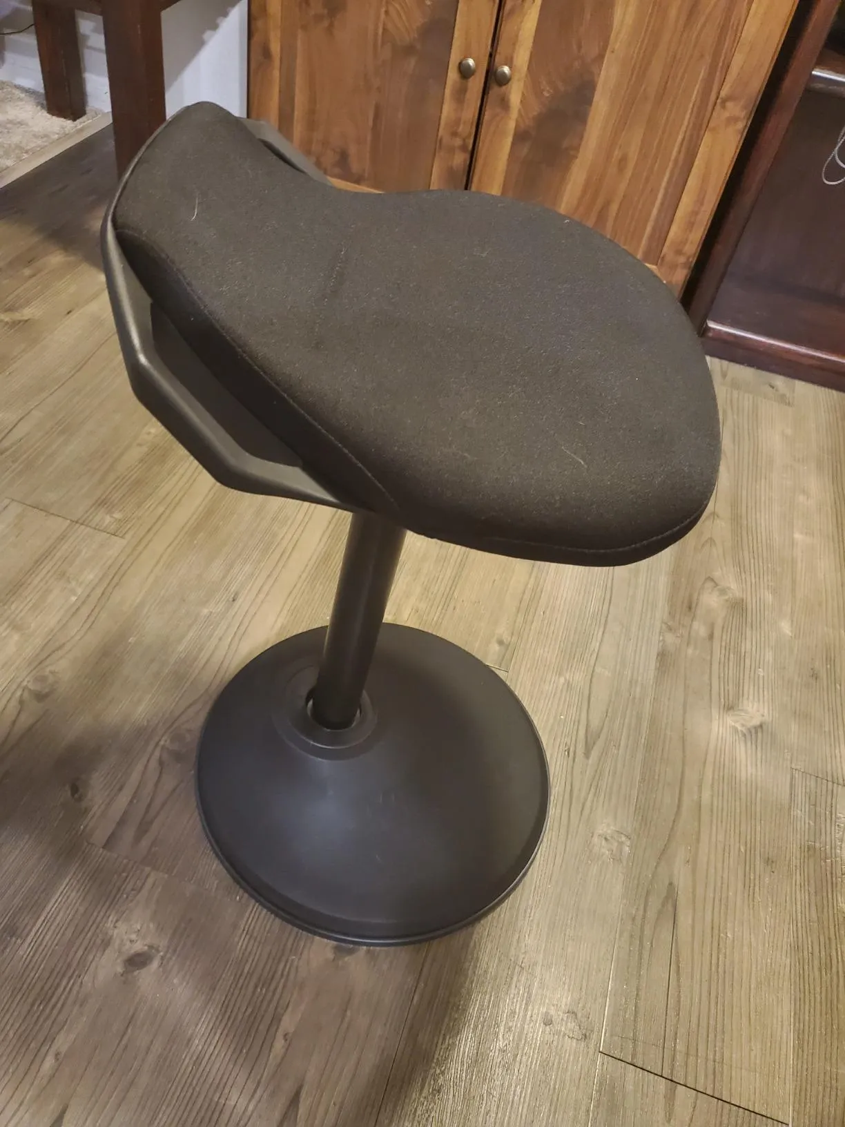 Standing Desk Chair, Adjustable Standing Stool, Sitting Balance Chair, Comfortable, Gray